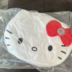Hello Kitty Los Angeles Clippers Pillow🏀